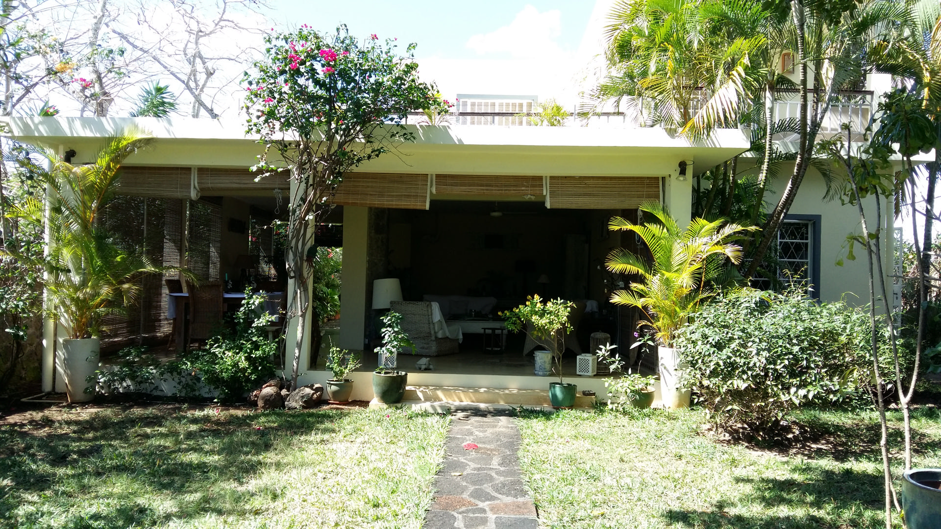 House / Villa of 2 bedrooms for holiday rental in Grand Bay, north, Mauritius – LexpressProperty.com | 205691 | Ref01