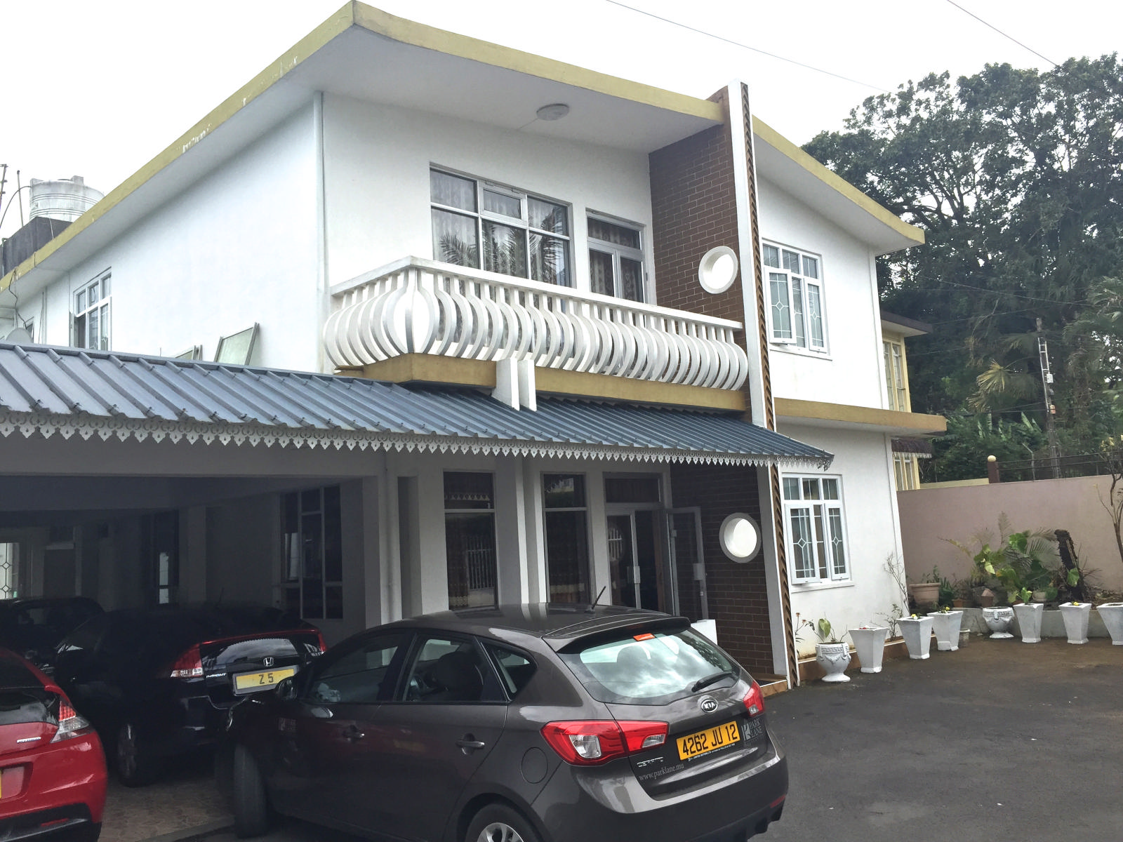 House / Villa of 9 bedrooms for sale in Curepipe, center, Mauritius – LexpressProperty.com | 171031 | Ref01