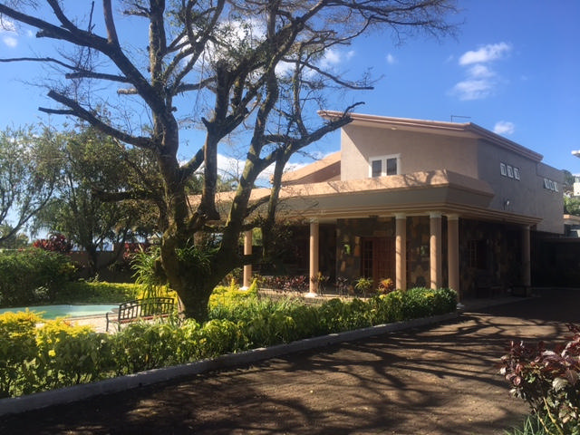 House / Villa of 4 bedrooms for sale in Floréal, center, Mauritius – LexpressProperty.com | 212586 | Ref01