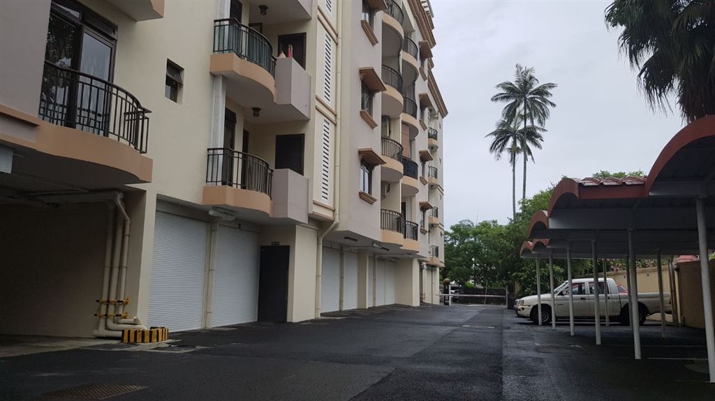 Apartment of 3 bedrooms for sale in Quatre Bornes, center, Mauritius – LexpressProperty.com | 228624 | Ref01