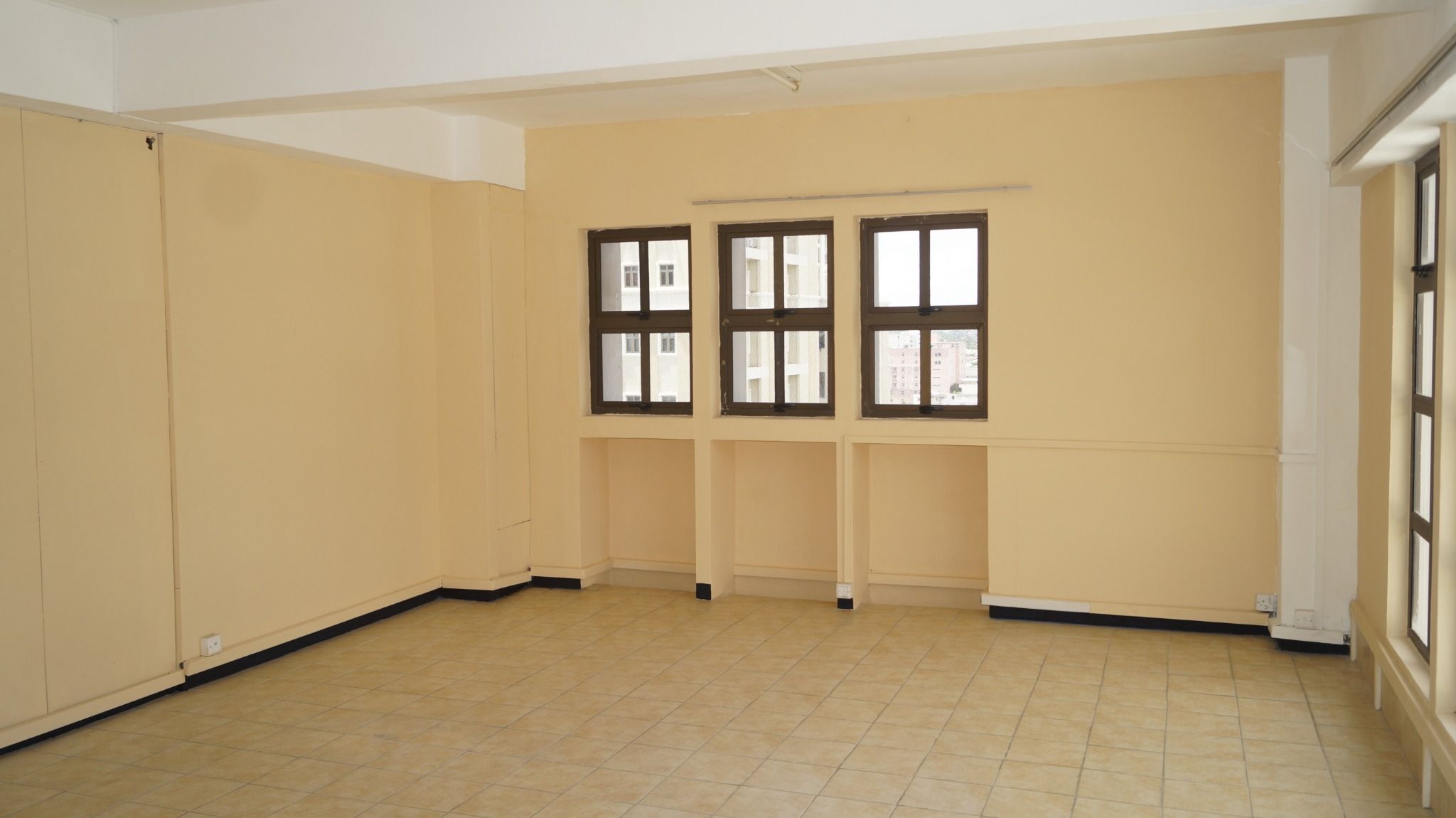 Bureau vente à Port Louis, nord, île Maurice – LexpressProperty.com | 250976 | Ref01