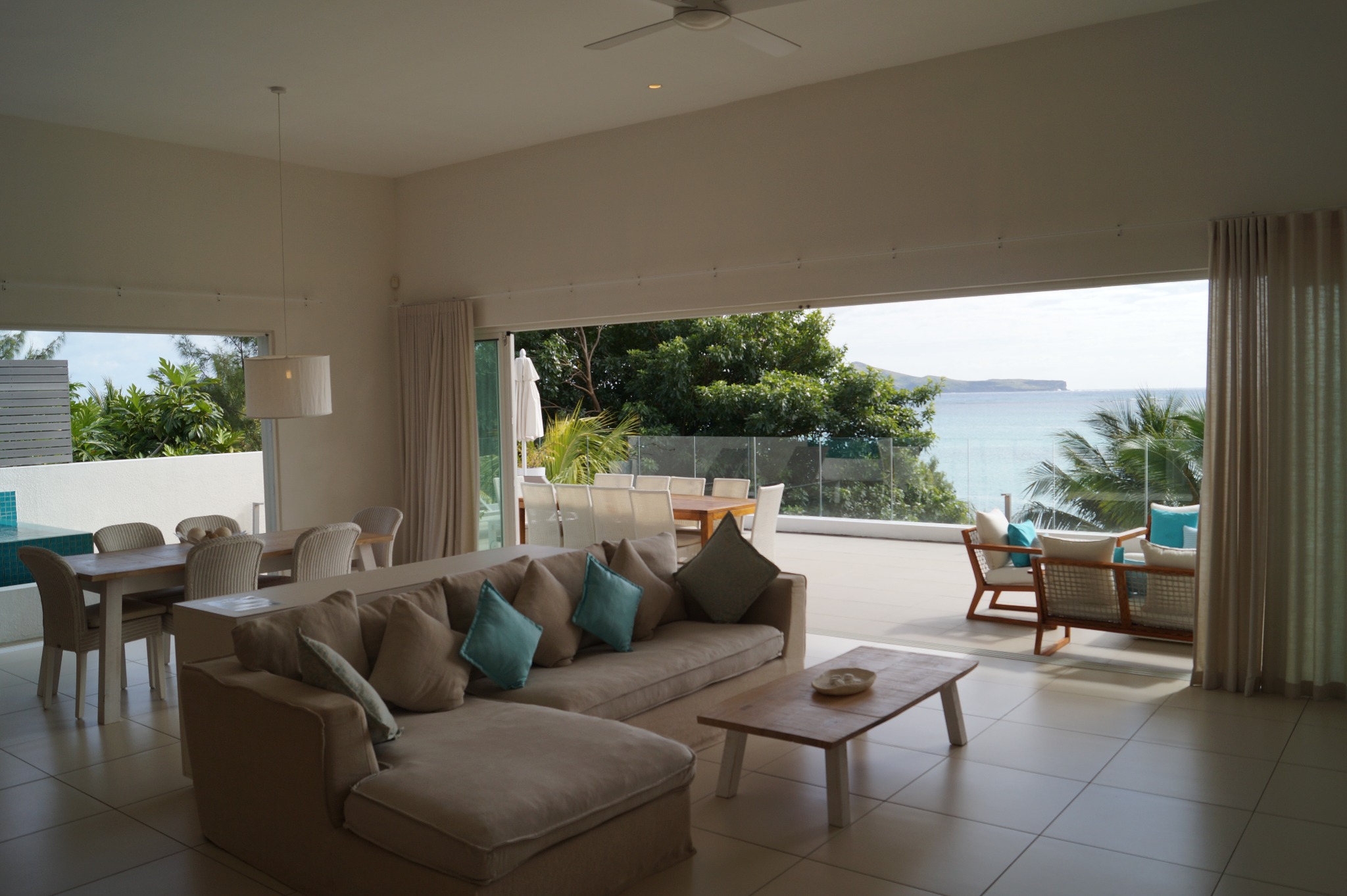 Penthouse of 4 bedrooms for sale in Cap Malheureux, north, Mauritius – LexpressProperty.com | 252851 | Ref01
