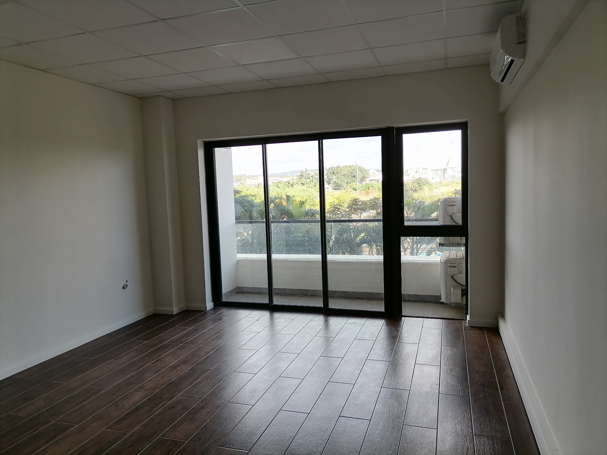 Office for rent in Quatre Bornes, center, Mauritius – LexpressProperty.com | 274549 | Ref01