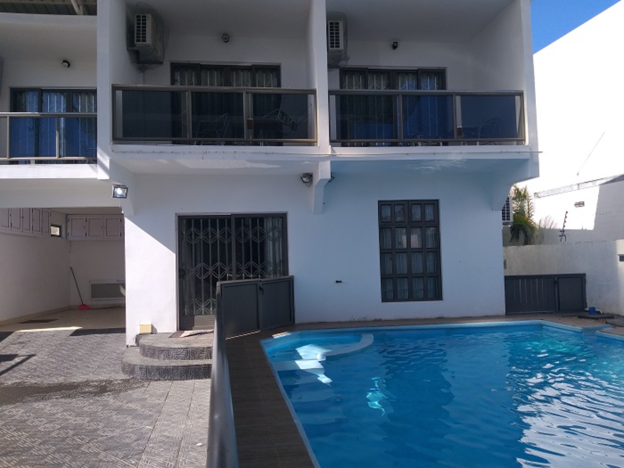 Apartment of 3 bedrooms for sale in Grand Gaube, north, Mauritius – LexpressProperty.com | 274500 | Ref01