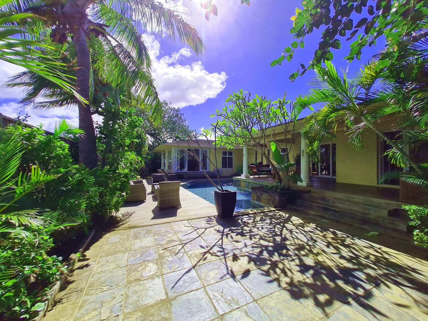 House / Villa of 4 bedrooms for sale in Petite Rivière Noire, west, Mauritius – LexpressProperty.com | 173573 | Ref01