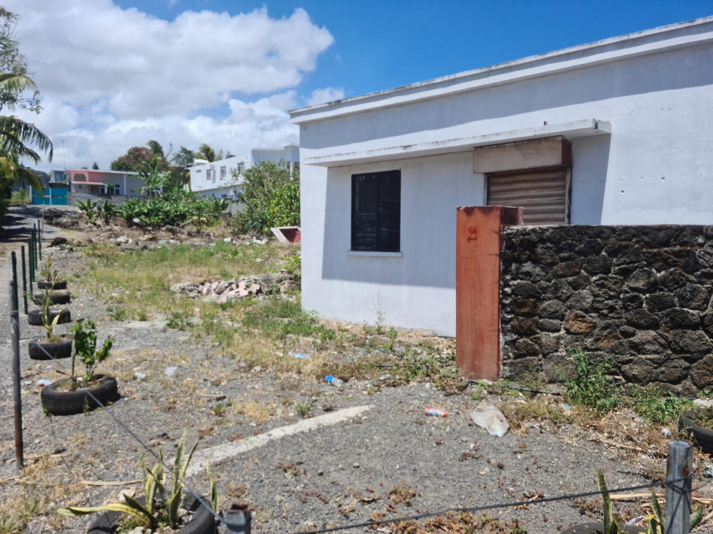 Residential land of 460 m2 for sale in Riambel, south, Mauritius – LexpressProperty.com | 315517 | Ref01