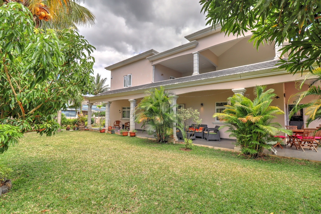 House / Villa of 3 bedrooms for sale in Riambel, south, Mauritius – LexpressProperty.com | 315180 | Ref01