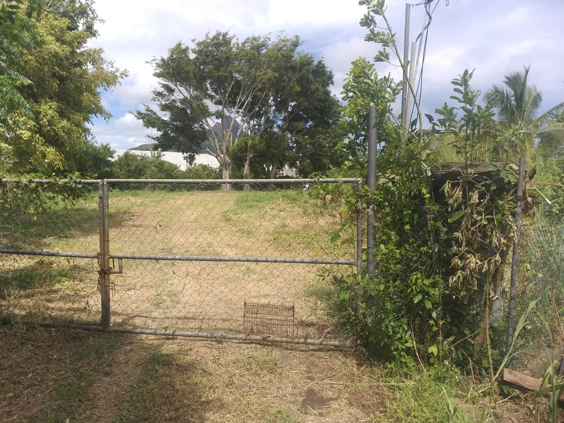 Terrain résidentiel de 4095 m2 en vente à Quatre Bornes, centre, île Maurice – LexpressProperty.com | 290230 | Ref01