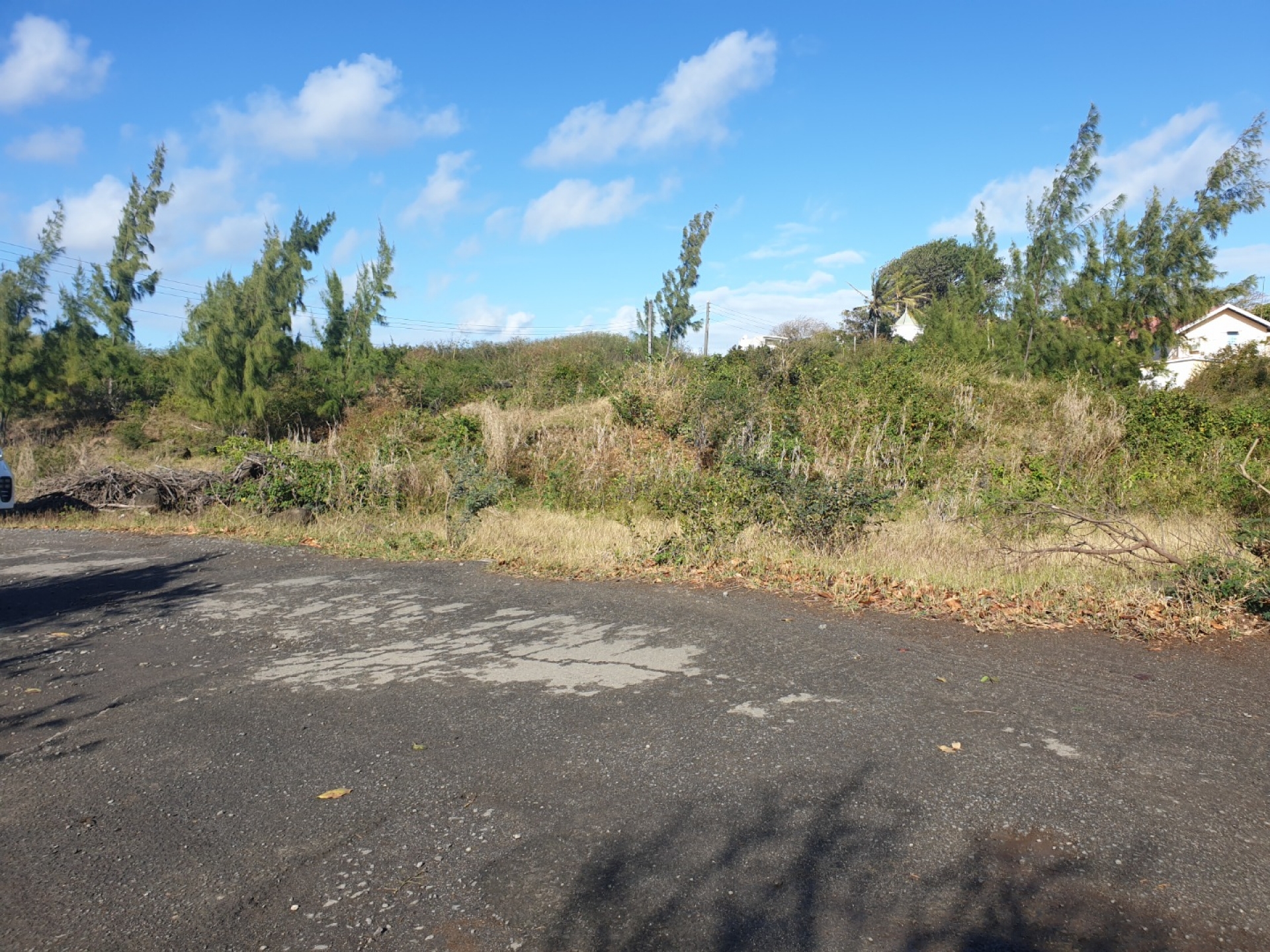 Terrain résidentiel de 3343 m2 en vente à Grand Gaube, nord, île Maurice – LexpressProperty.com | 298327 | Ref01