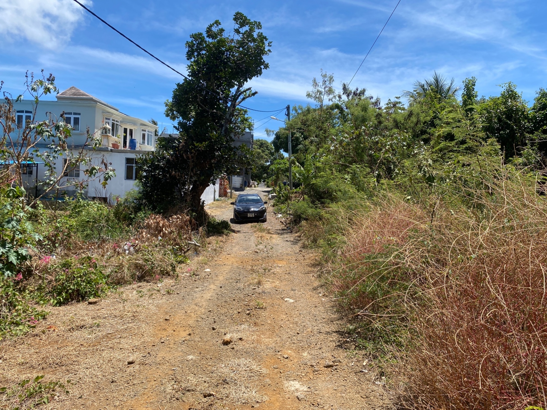 Terrain résidentiel de 405 m2 en vente à Grand Gaube, nord, île Maurice – LexpressProperty.com | 381691 | Ref01