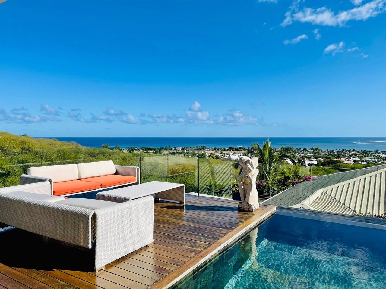House / Villa of 5 bedrooms for sale in Tamarin, west, Mauritius – LexpressProperty.com | 382149 | Ref01
