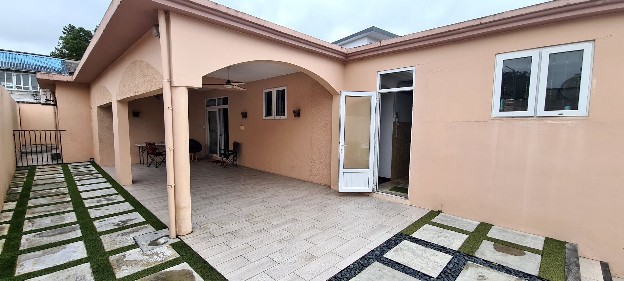 Maison / Villa 3 Chambre(s) en vente à Curepipe, centre, île Maurice – LexpressProperty.com | 384712 | Ref01