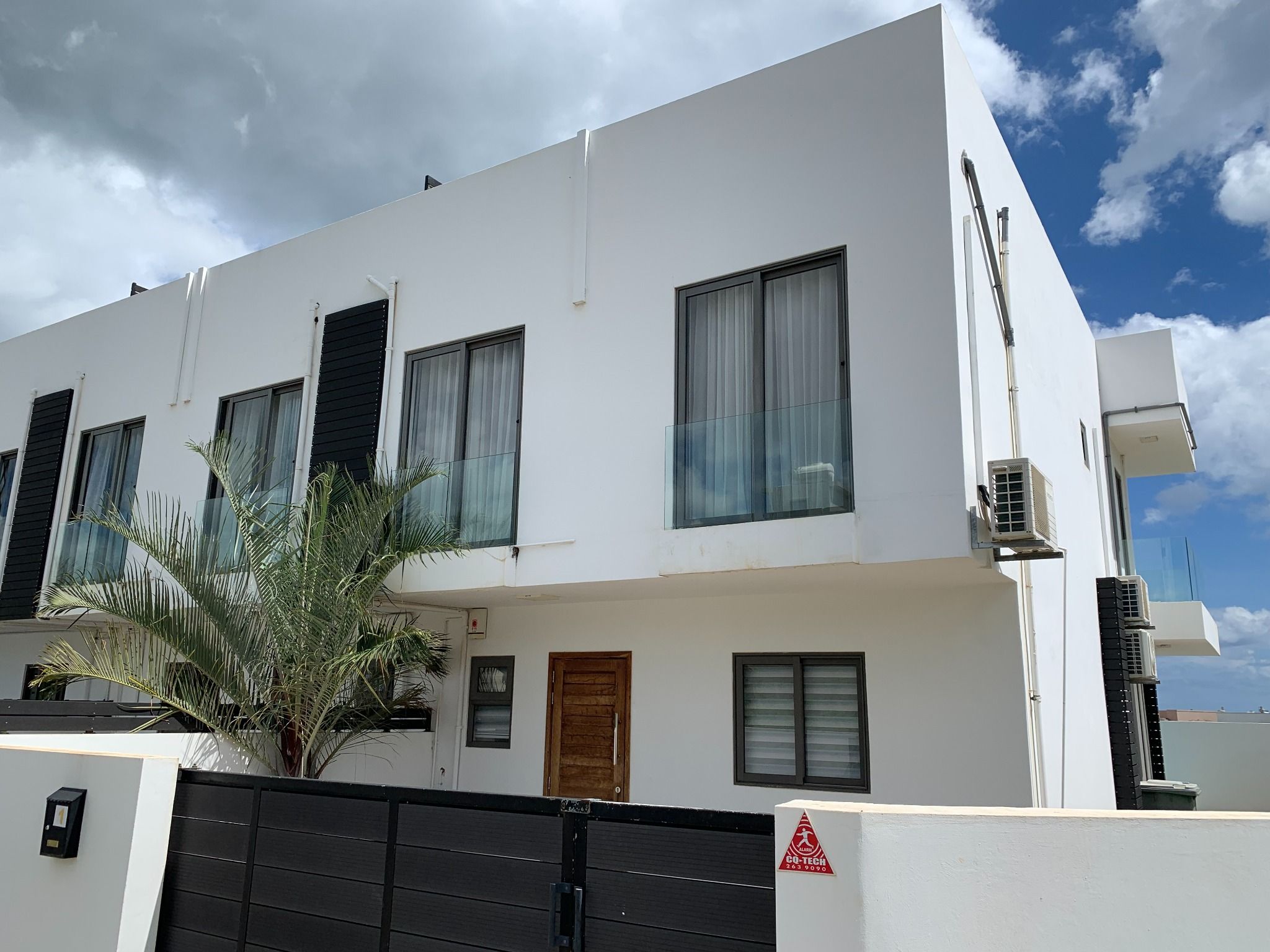 Townhouse / Duplex of 3 bedrooms for sale in Flic en Flac, west, Mauritius – LexpressProperty.com | 384862 | Ref01