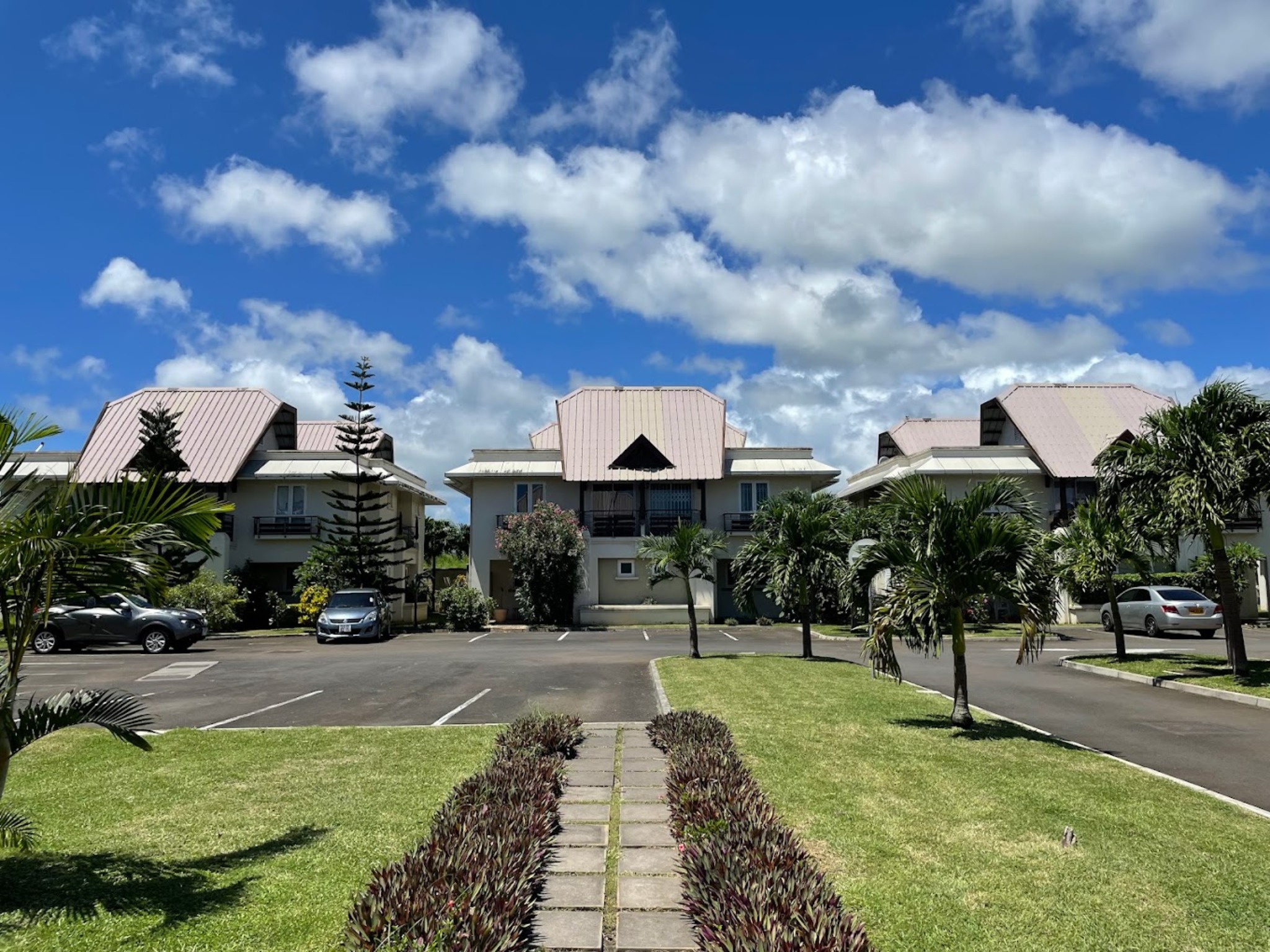 Townhouse / Duplex 3 Chambre(s) en vente à Grand Bay, nord, île Maurice – LexpressProperty.com | 242438 | Ref01