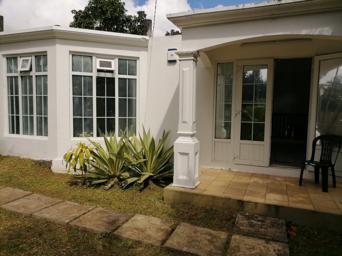 House / Villa of 8 bedrooms for sale in St Pierre, center, Mauritius – LexpressProperty.com | 303740 | Ref01