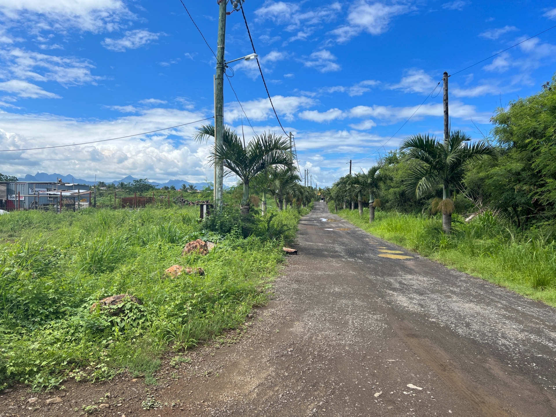 Residential land of 665 m2 for sale in Pointe aux Piments, north, Mauritius – LexpressProperty.com | 391347 | Ref01