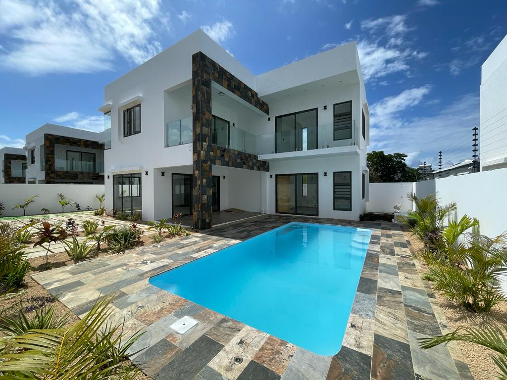 Property – LexpressProperty.com | 323018 | Ref01