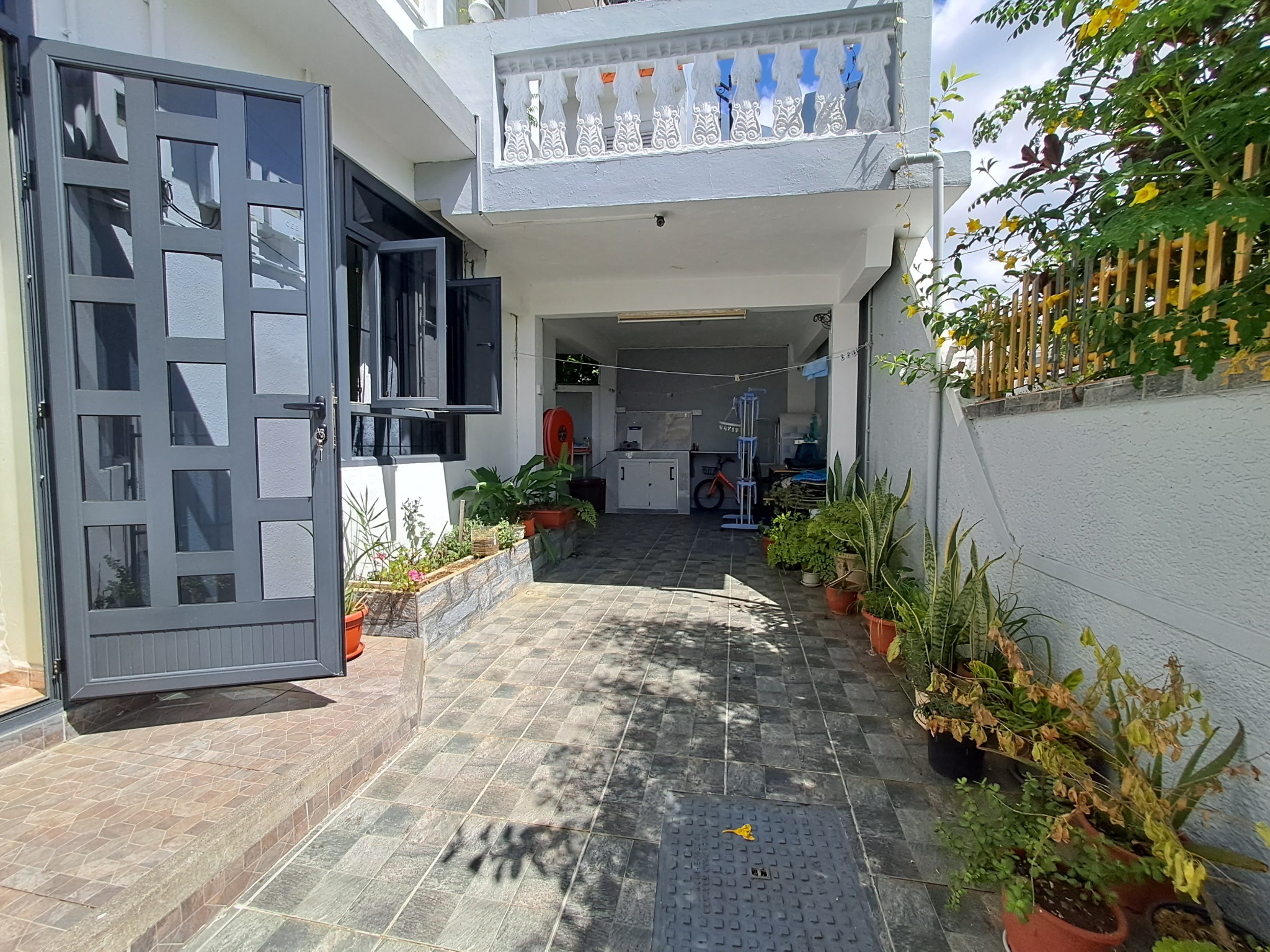 House / Villa of 6 bedrooms for sale in Rose Hill, center, Mauritius – LexpressProperty.com | 329017 | Ref01