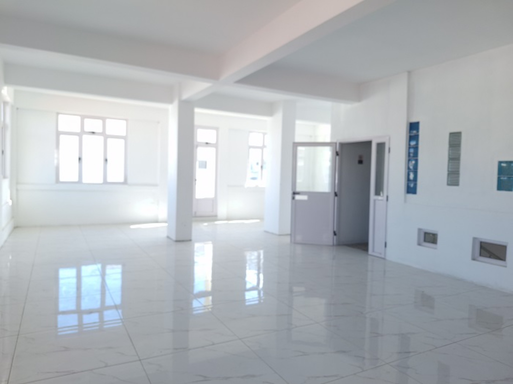Commercial building for rent in Rose Hill, center, Mauritius – LexpressProperty.com | 333048 | Ref01