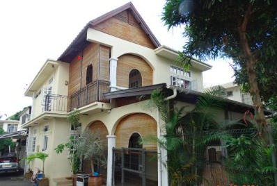 Warehouse for sale in Beau Bassin, center, Mauritius – LexpressProperty.com | 334933 | Ref01