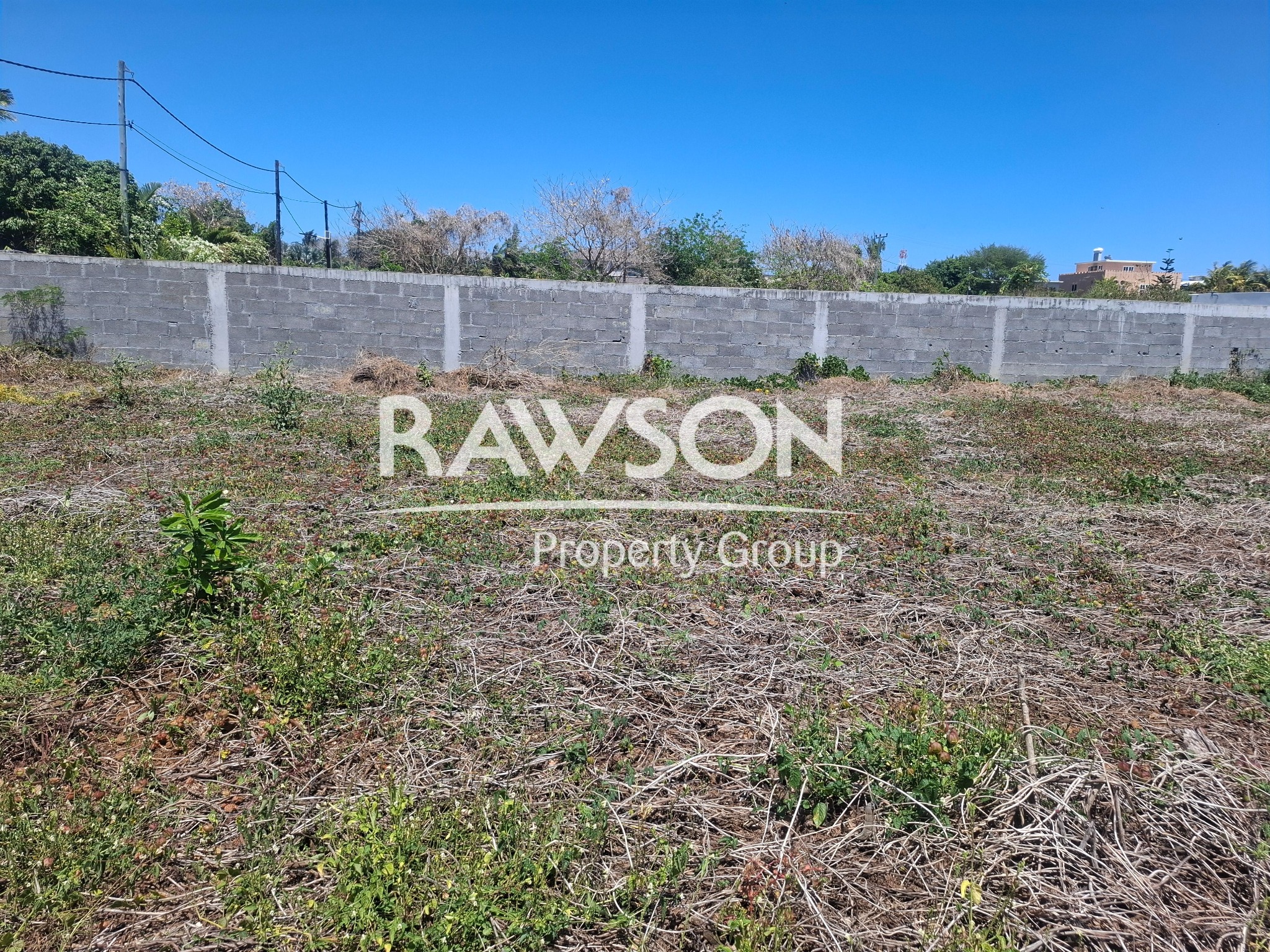 Residential land of 1688 m2 for sale in Forêt Daruty, north, Mauritius – LexpressProperty.com | 596790 | Ref01