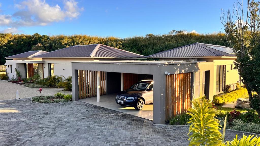 House / Villa of 6 bedrooms for rent in Moka, center, Mauritius – LexpressProperty.com | 668806 | Ref01
