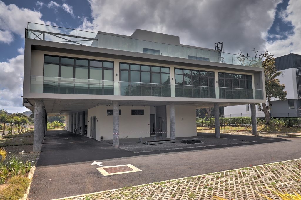 Office for sale in Moka, center, Mauritius – LexpressProperty.com | 654085 | Ref01