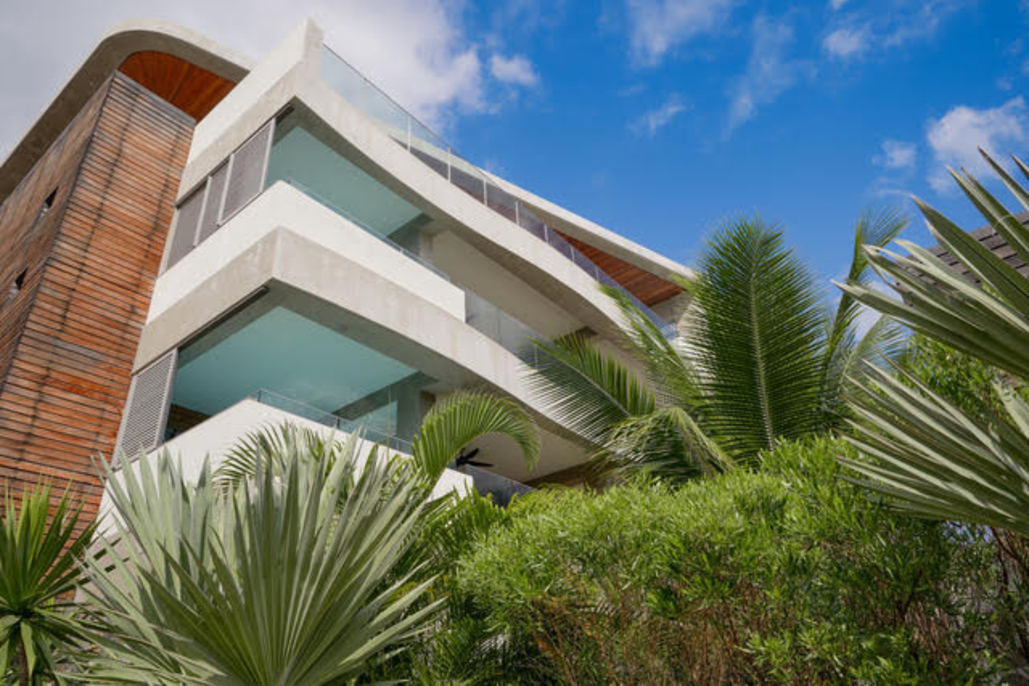 Property – LexpressProperty.com | 676498 | Ref01