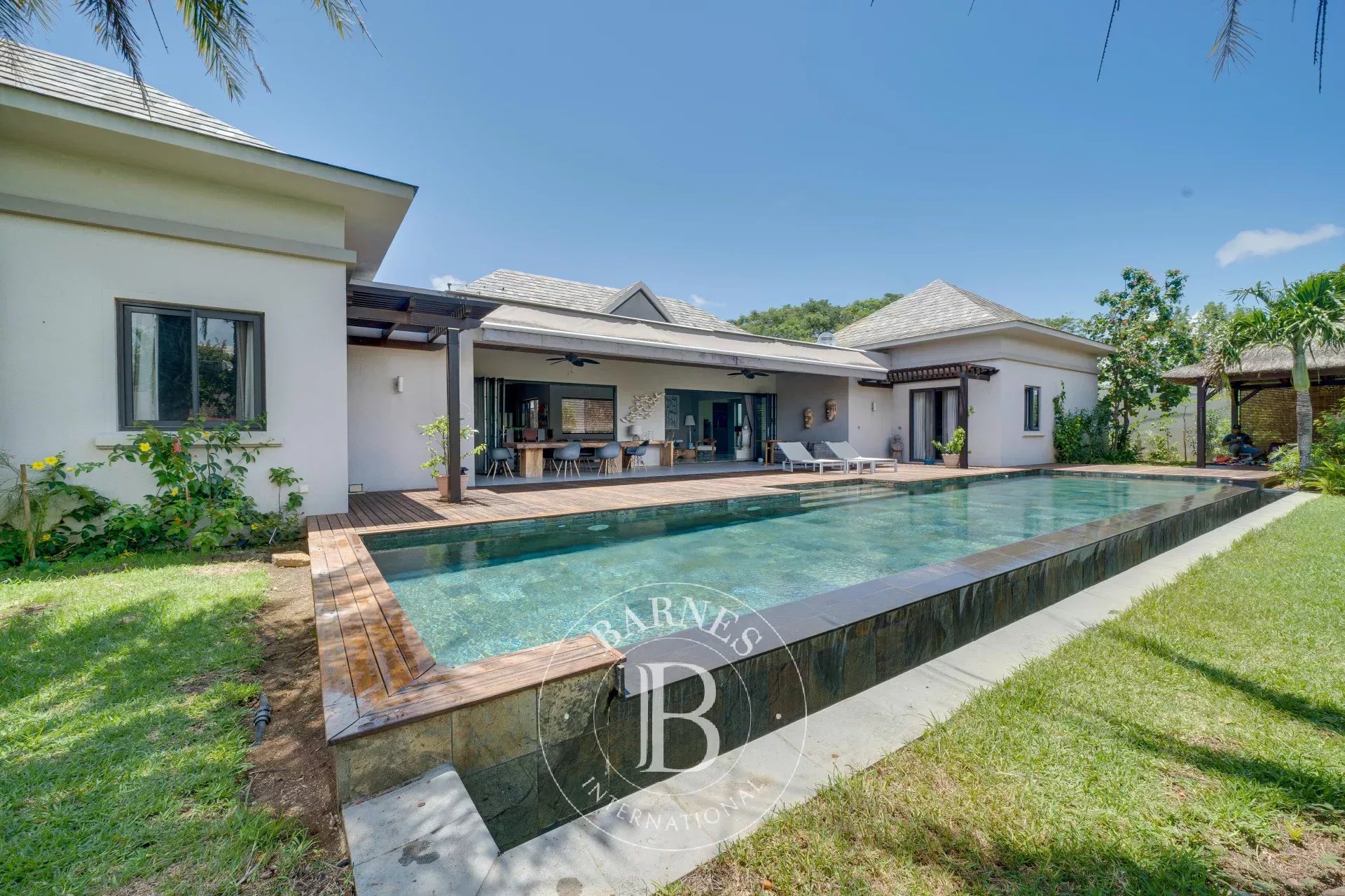 Bien – LexpressProperty.com | 289000 | Ref01