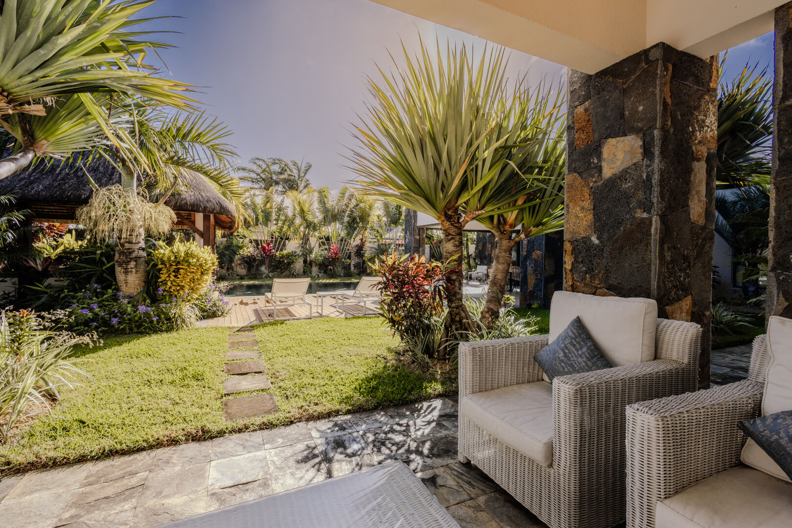 Maison / Villa 4 Chambre(s) en vente à Grand Bay, nord, île Maurice – LexpressProperty.com | 679516 | Ref01