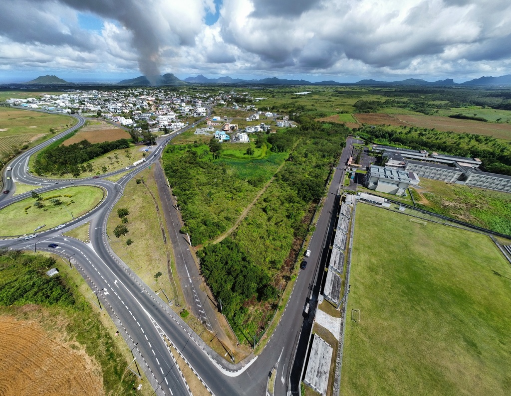 Residential land of 29547 m2 for sale in Quartier Militaire, center, Mauritius – LexpressProperty.com | 679449 | Ref01