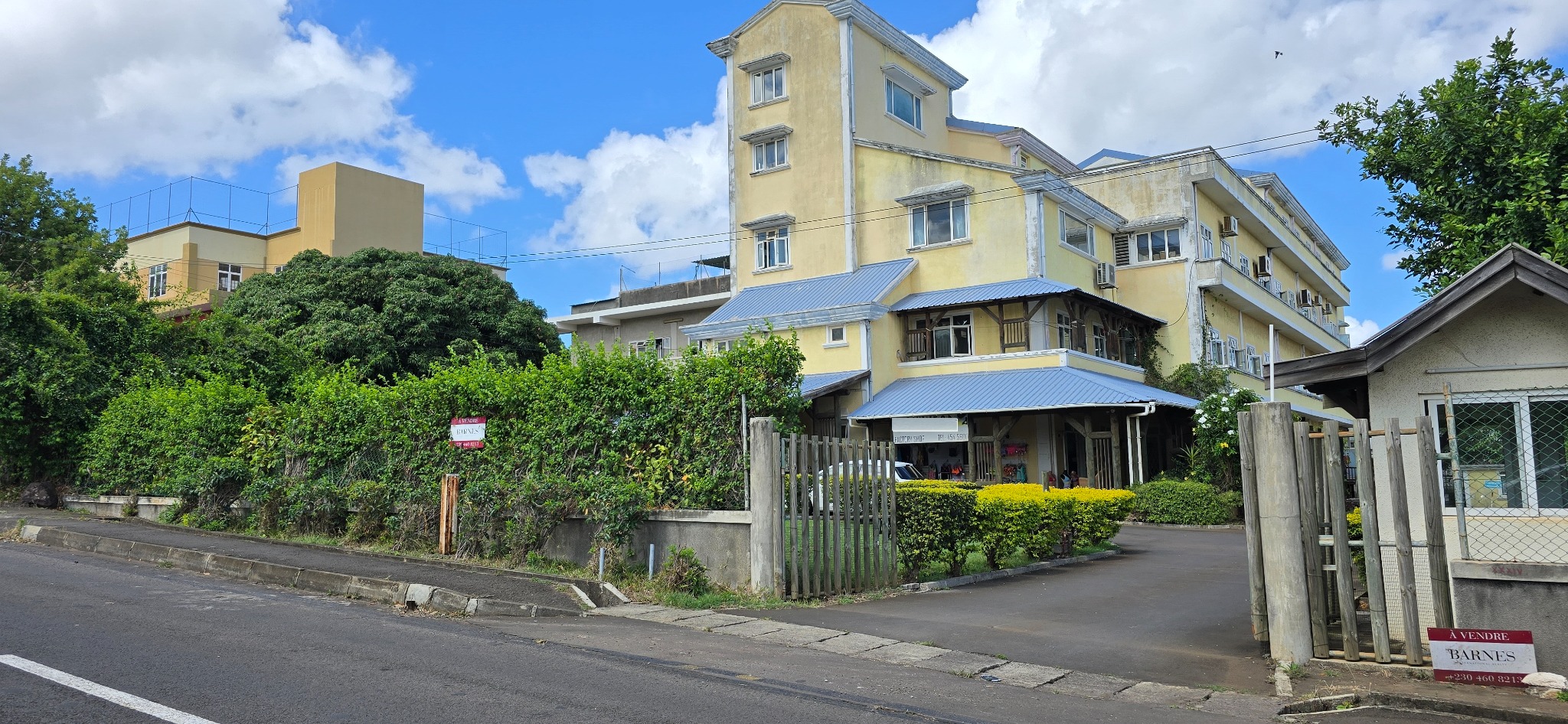 Warehouse for sale in Coromandel, center, Mauritius – LexpressProperty.com | 672093 | Ref01