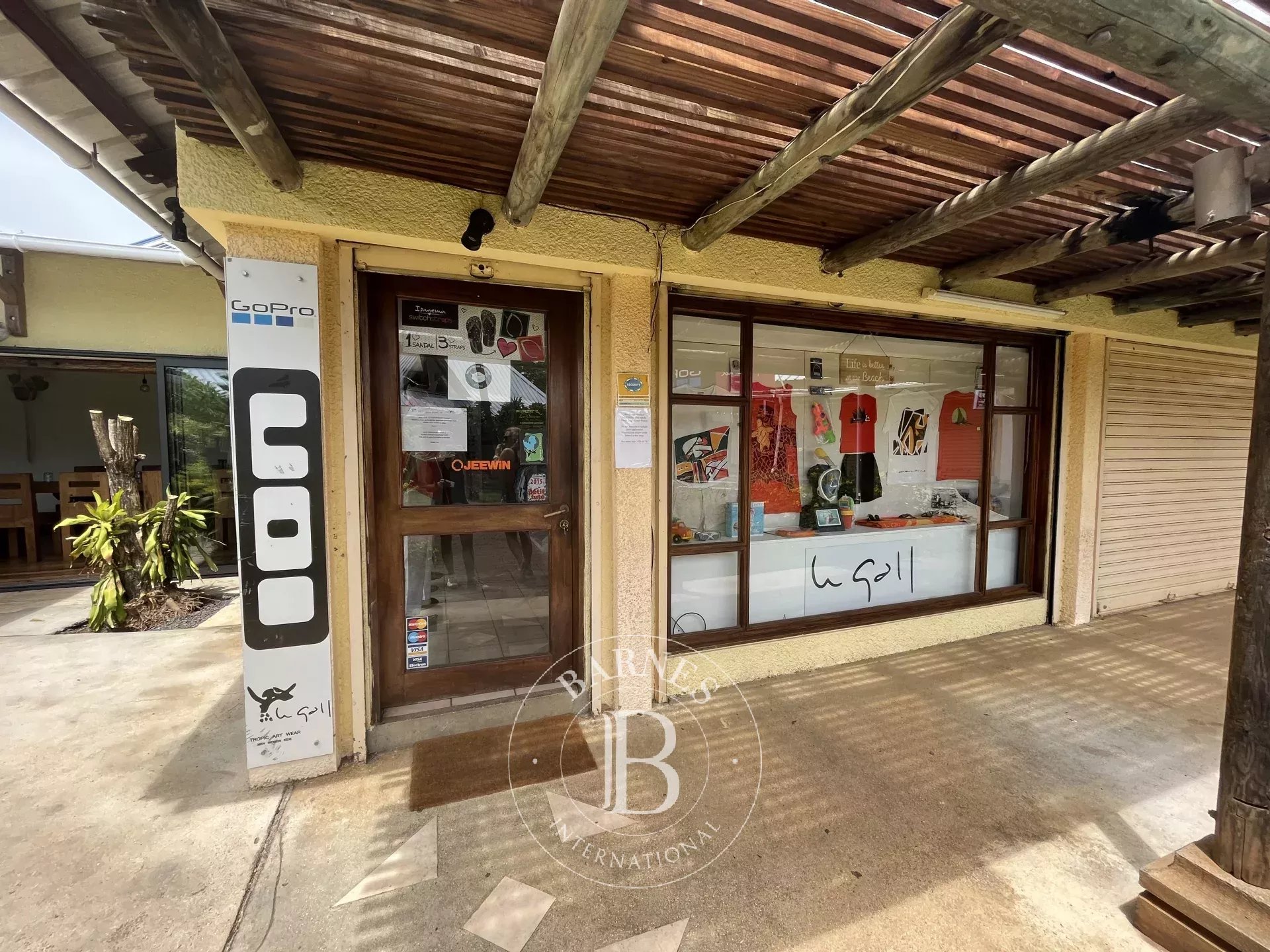 Commercial space for sale in Le Morne, west, Mauritius – LexpressProperty.com | 290698 | Ref01