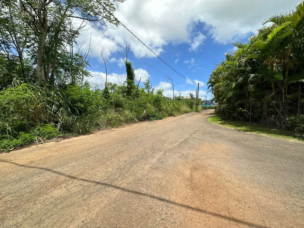 Residential land of 940 m2 for sale in Balaclava, north, Mauritius – LexpressProperty.com | 321430 | Ref01