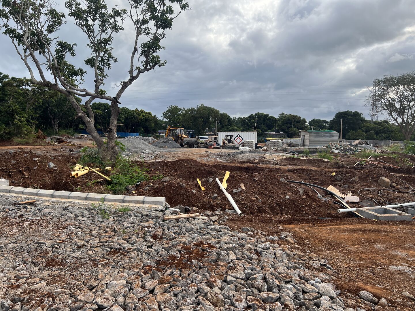 Residential land of 918 m2 for sale in Pailles, center, Mauritius – LexpressProperty.com | 502118 | Ref01