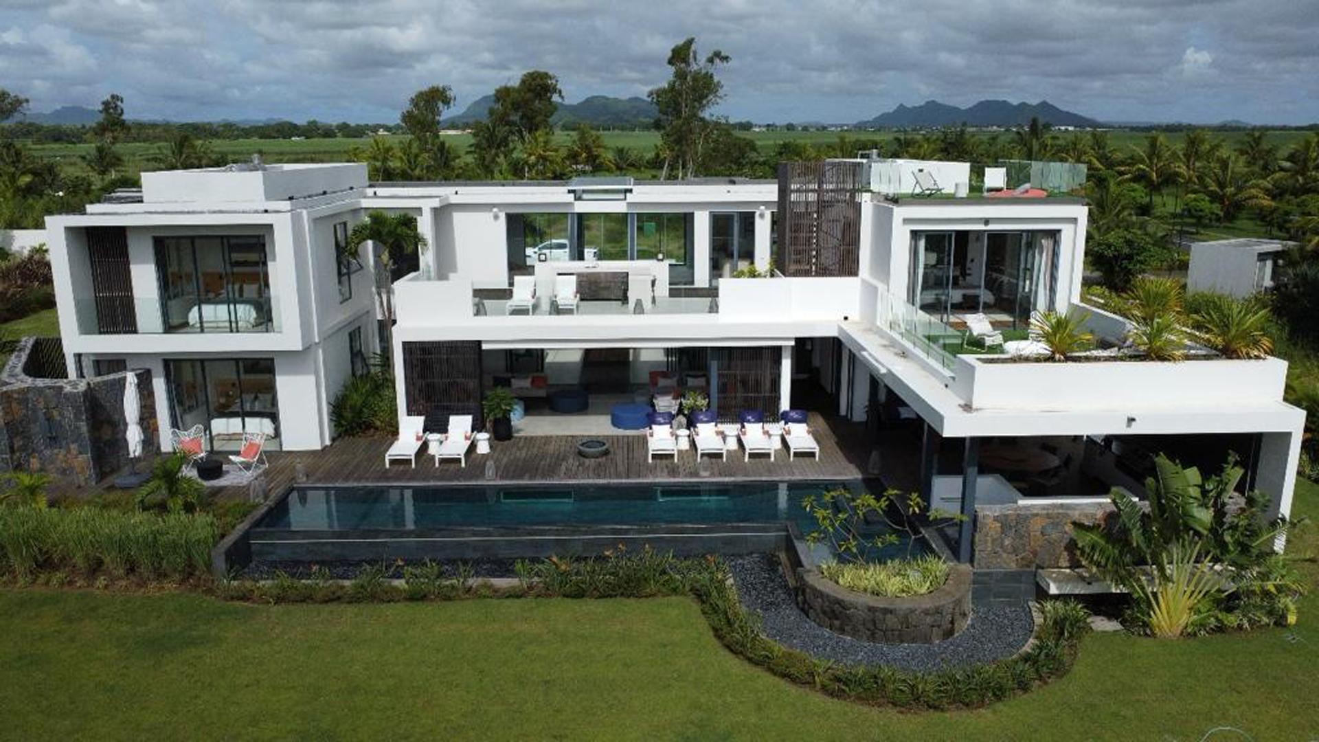 Maison / Villa 5 Chambre(s) en vente à Beau Champ, est, île Maurice – LexpressProperty.com | 401125 | Ref01