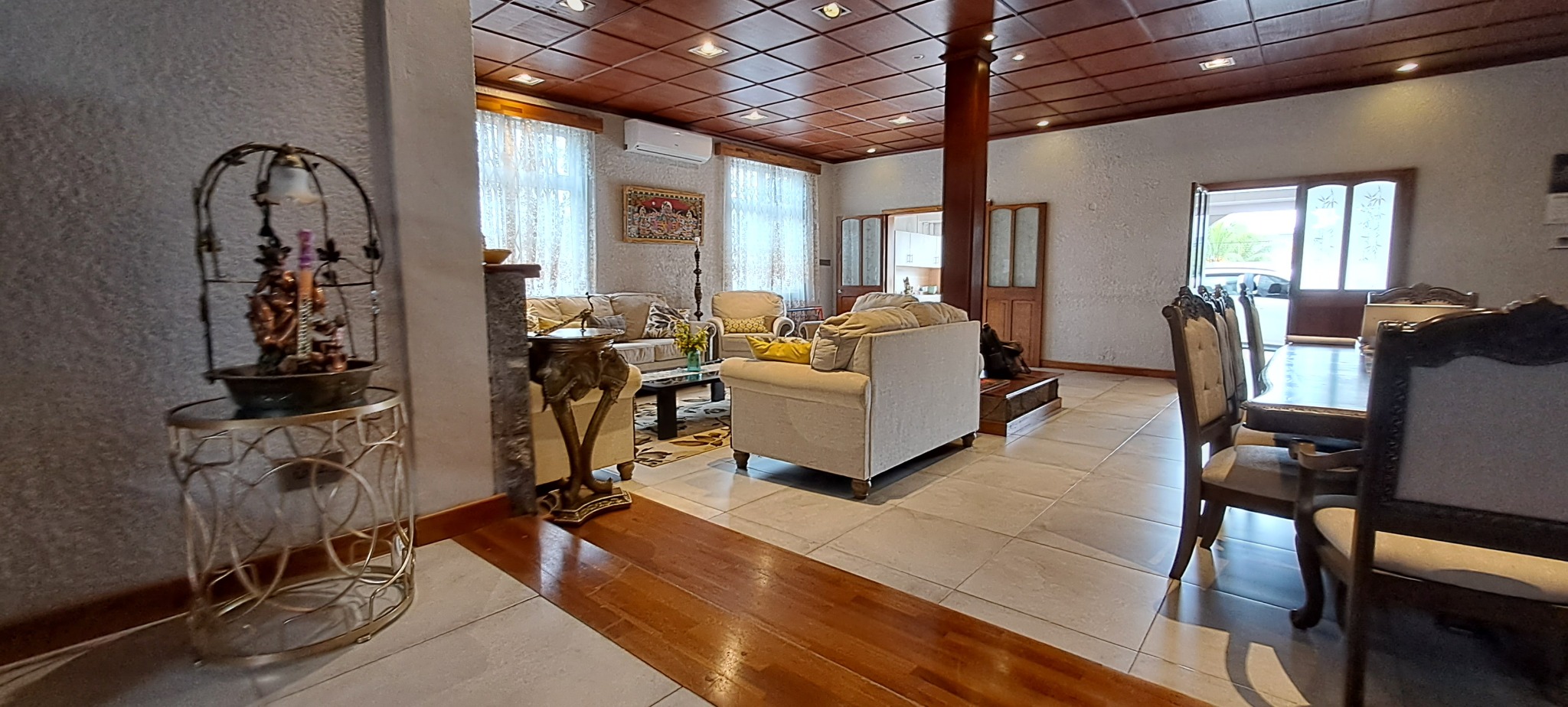 Maison / Villa 4 Chambre(s) en vente à Tombeau Bay, nord, île Maurice – LexpressProperty.com | 509013 | Ref01