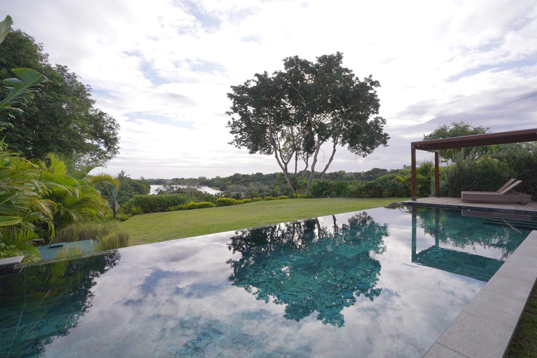 Maison / Villa 4 Chambre(s) en vente à Tamarin, ouest, île Maurice – LexpressProperty.com | 399410 | Ref01