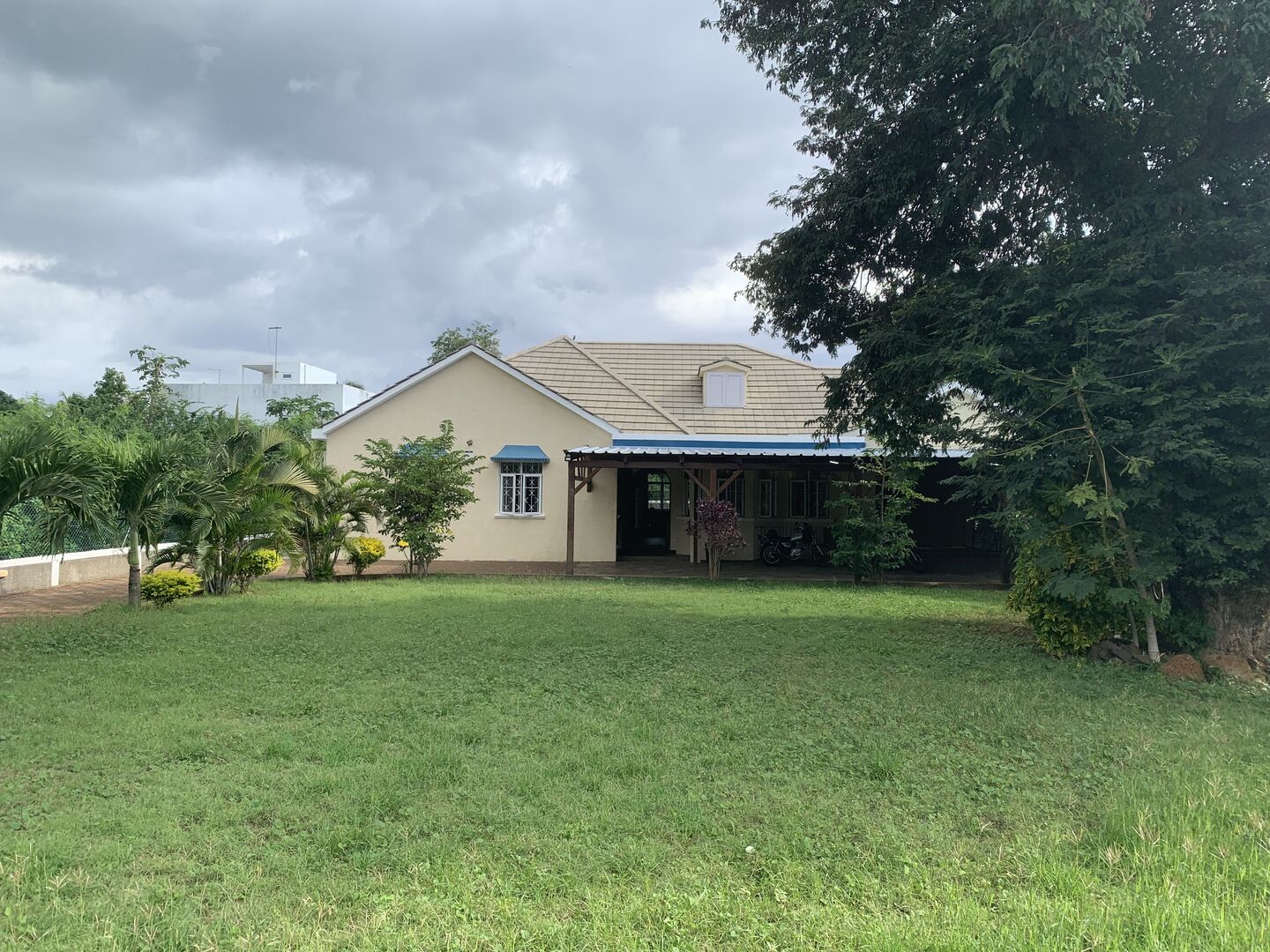 House / Villa of 4 bedrooms for sale in Albion, west, Mauritius – LexpressProperty.com | 512512 | Ref01