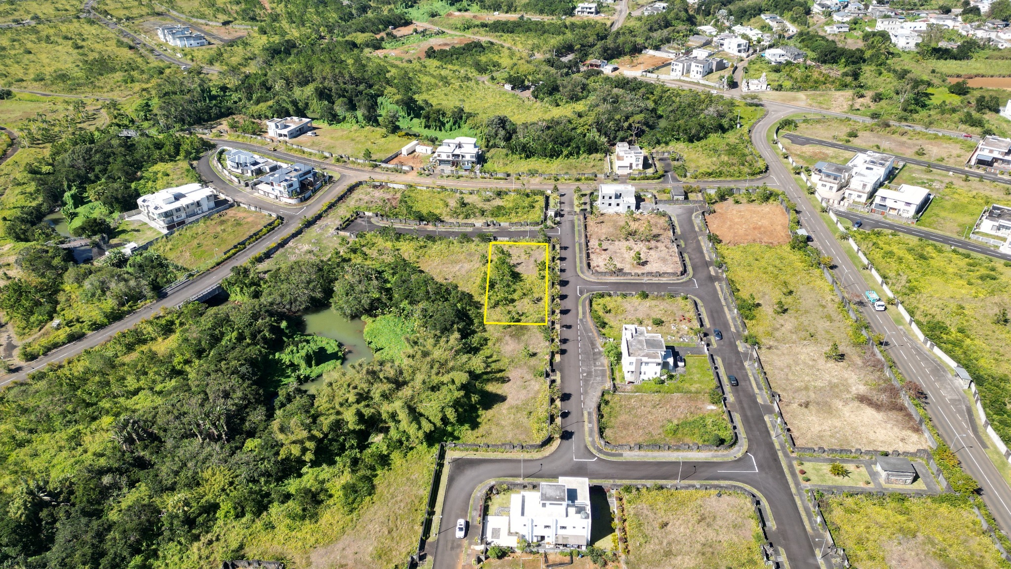 Terrain résidentiel de 1310.7102 toise en vente à Highlands, centre, île Maurice – LexpressProperty.com | 513900 | Ref01