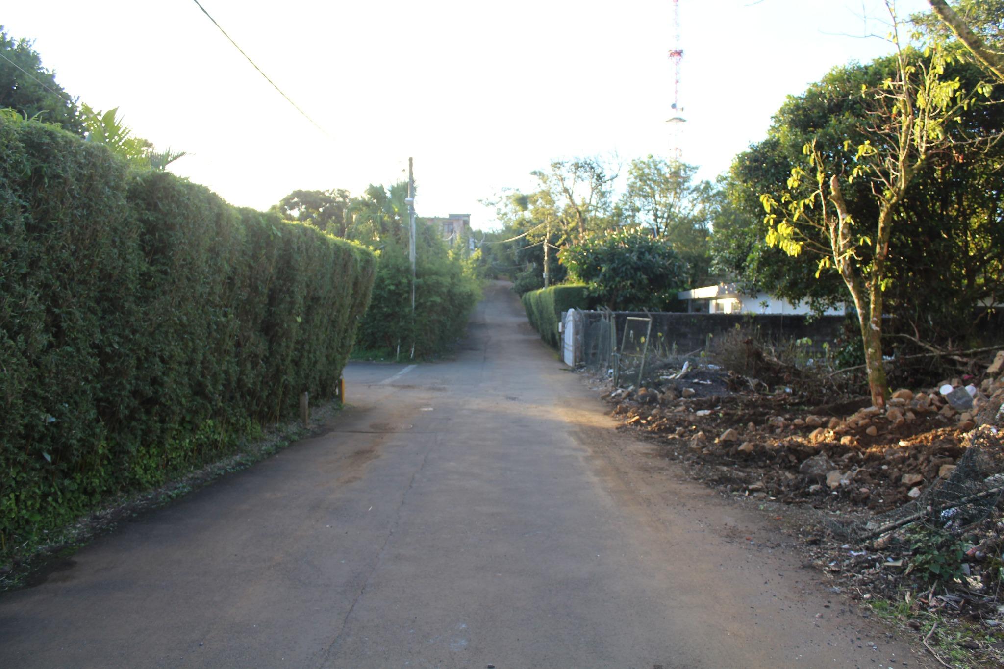 Terrain résidentiel de 1010 m2 en vente à Curepipe, centre, île Maurice – LexpressProperty.com | 267944 | Ref01