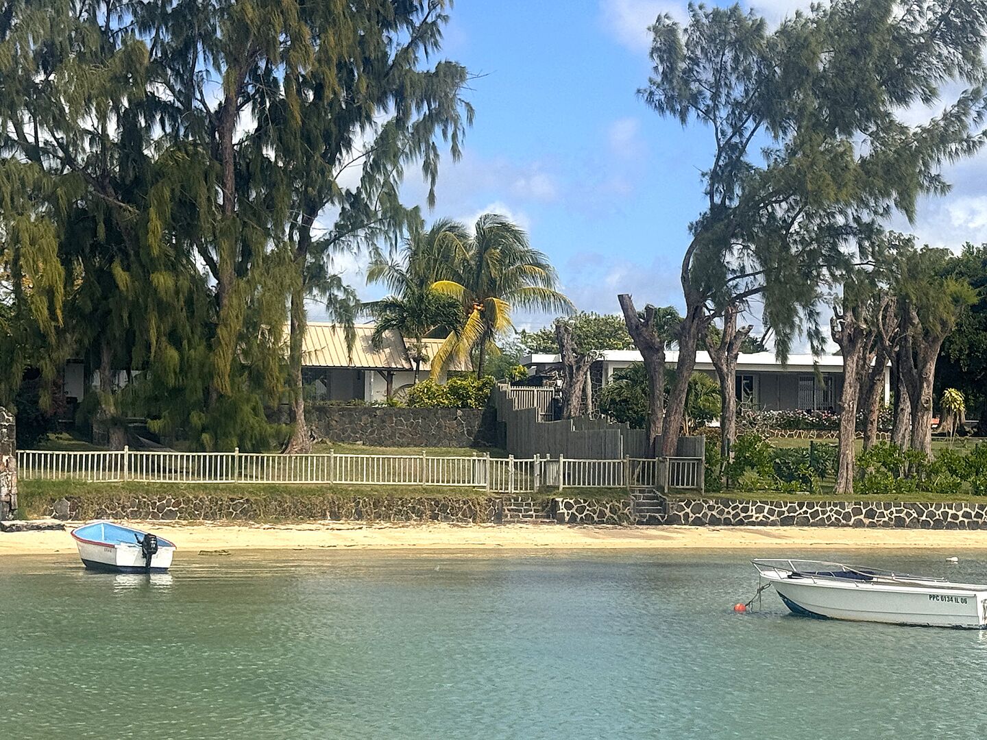 Maison / Villa 4 Chambre(s) en vente à Cap Malheureux, nord, île Maurice – LexpressProperty.com | 514785 | Ref01