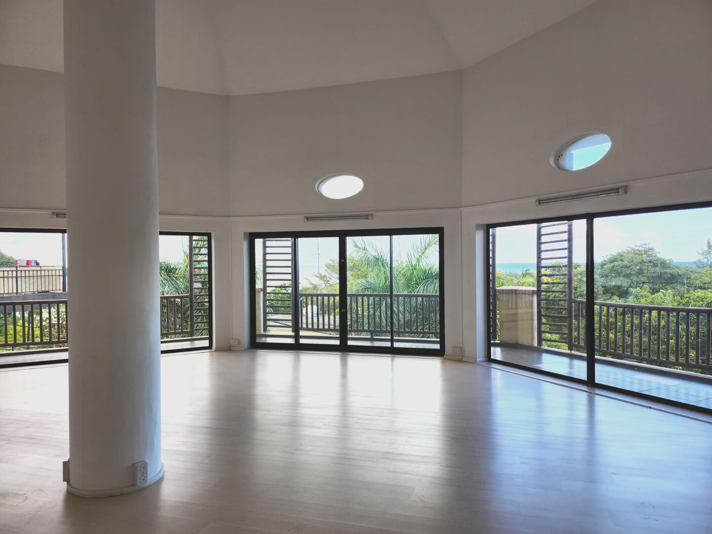 Bureau location à Tamarin, ouest, île Maurice – LexpressProperty.com | 512175 | Ref01