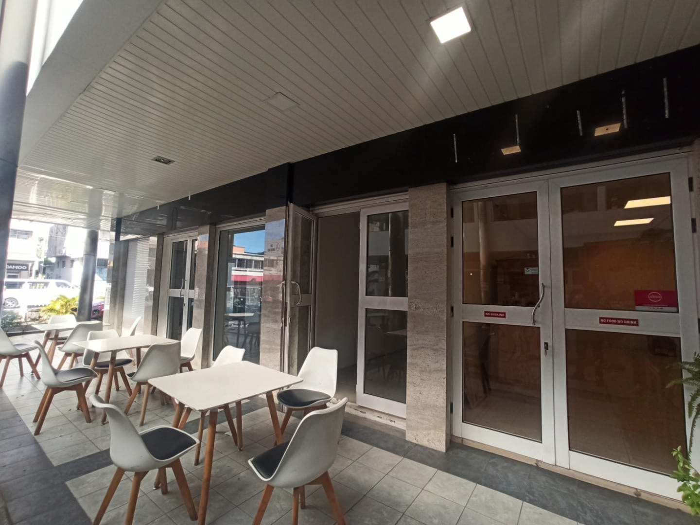 Local commercial location à Beau Bassin, centre, île Maurice – LexpressProperty.com | 517300 | Ref01