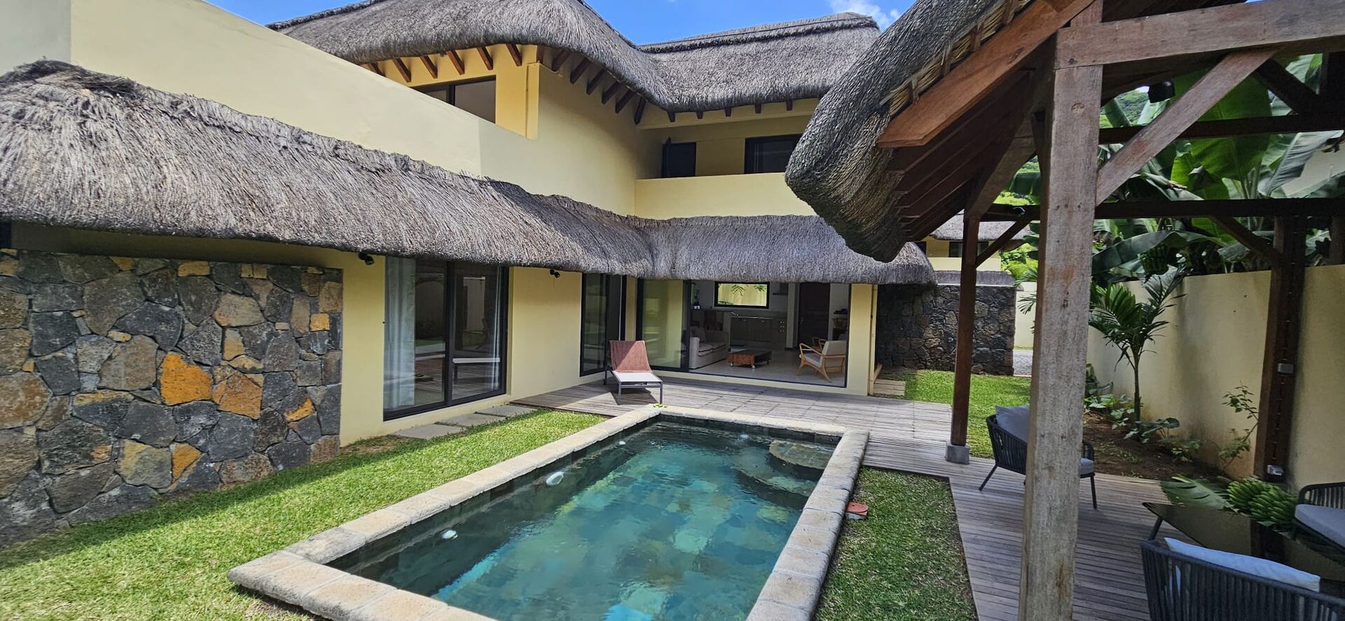 Property – LexpressProperty.com | 521215 | Ref01