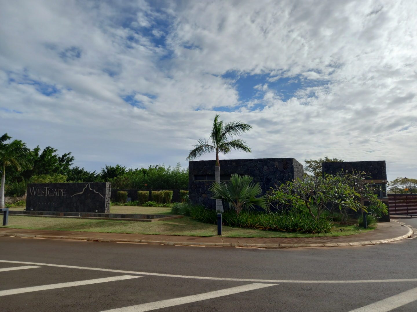 Terrain résidentiel de 1178 m2 en vente à Tamarin, ouest, île Maurice – LexpressProperty.com | 513130 | Ref01