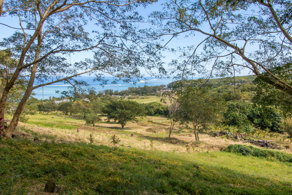 Residential land of 2516 m2 for sale in Baie du Cap, south, Mauritius – LexpressProperty.com | 514280 | Ref01