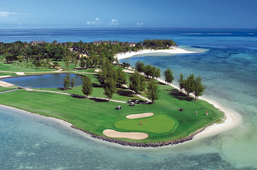 Residential land of 1640 m2 for sale in Black River, west, Mauritius – LexpressProperty.com | 528314 | Ref01