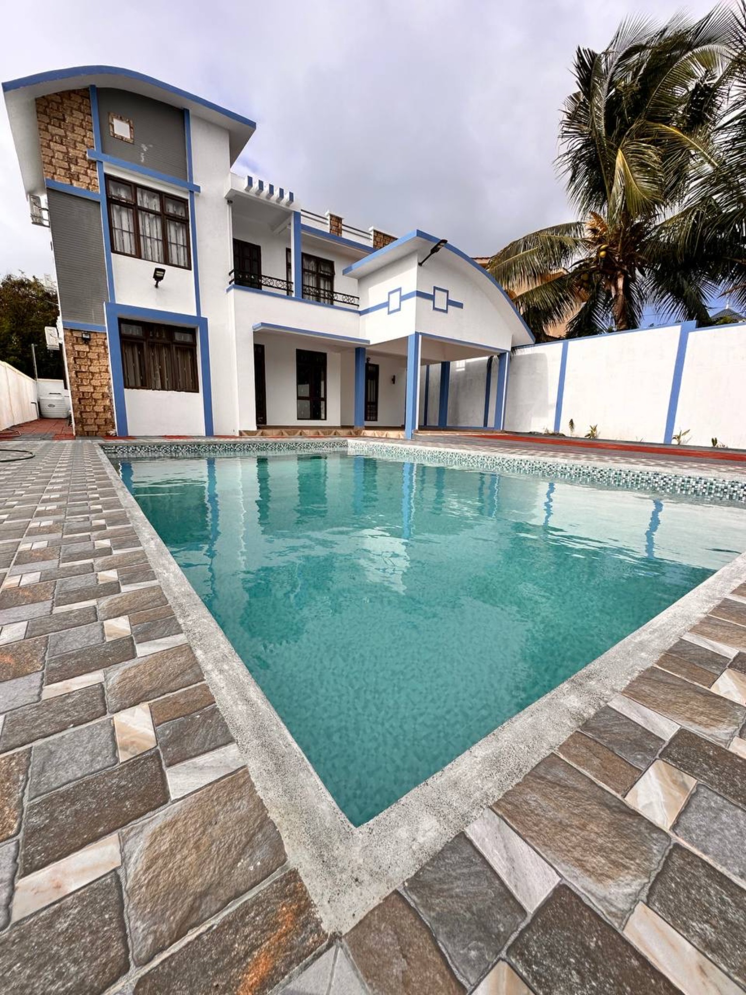 Property – LexpressProperty.com | 562130 | Ref01