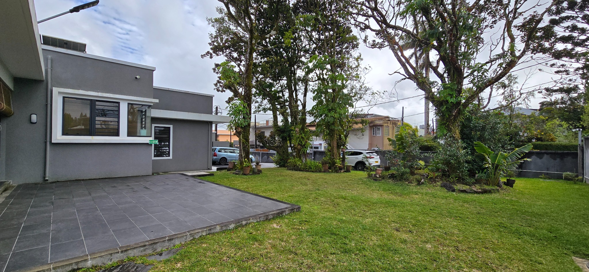 Entrepôt vente à Curepipe, centre, île Maurice – LexpressProperty.com | 266772 | Ref01